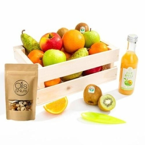 Fruit box Classic with healthy nut mix